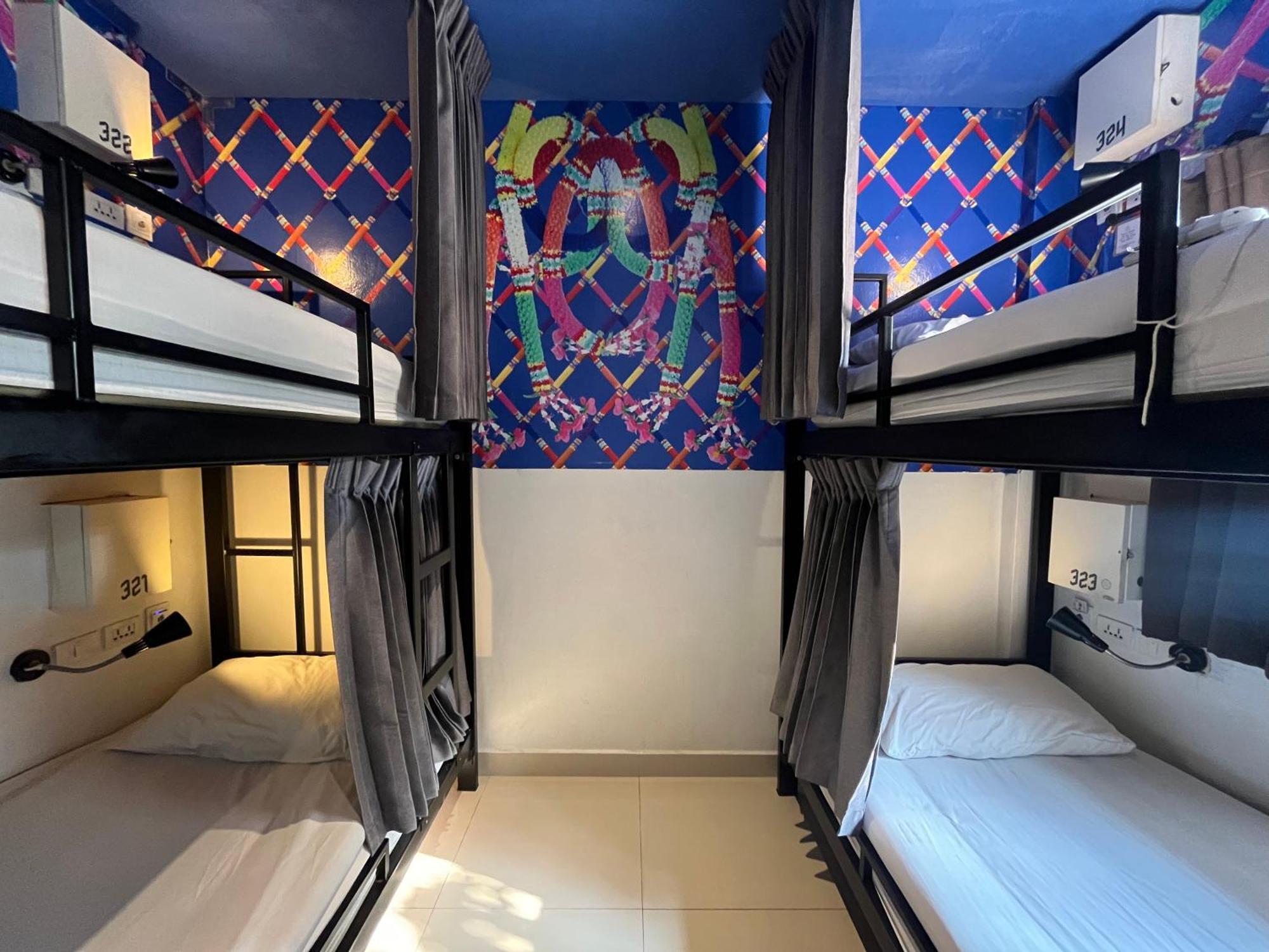 Everyday Bangkok Hostel Dış mekan fotoğraf